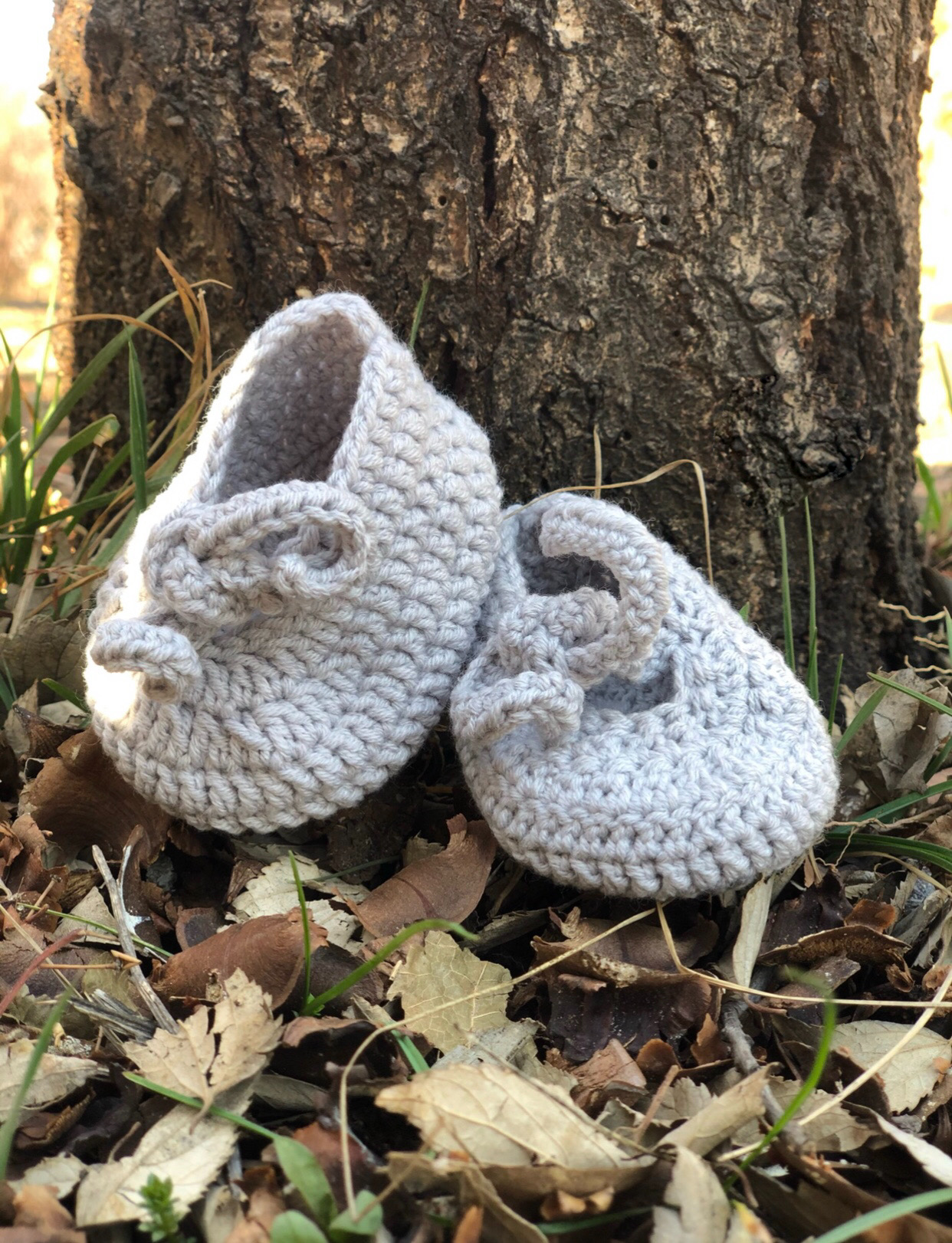 Baby knitted booties
